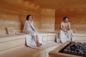 XÔNG HƠI KHÔ LÀ GÌ? LỢI ÍCH – CẤU TẠO – BÁO GIÁ PHÒNG XÔNG HƠI KHÔ CHI TIẾT
