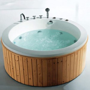 Bồn Jacuzzi nhập