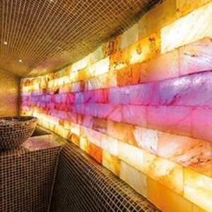 Phòng đá muối kích thước thực